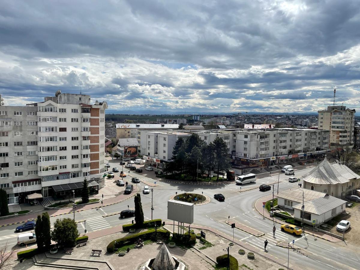 Panoramic M&M Apartment Suceava Extérieur photo