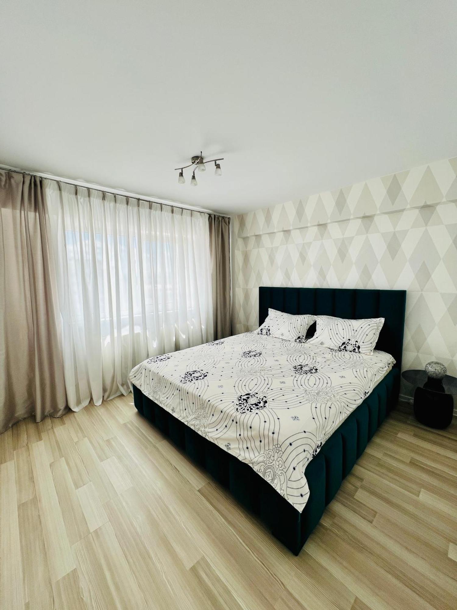 Panoramic M&M Apartment Suceava Extérieur photo